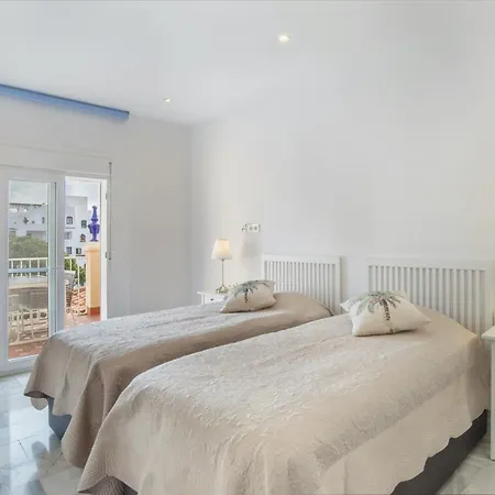 Andalucia Del Mar - Lola Flores Apartment *